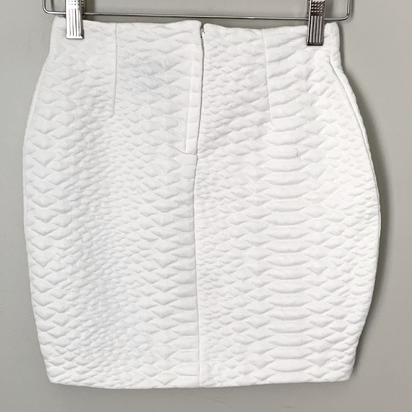 H&M size XS Quilted Mini Skirt & Crop Top - Picture 11 of 13